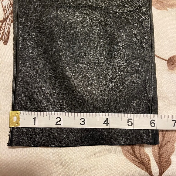 Danier leather pants - Picture 5 of 7